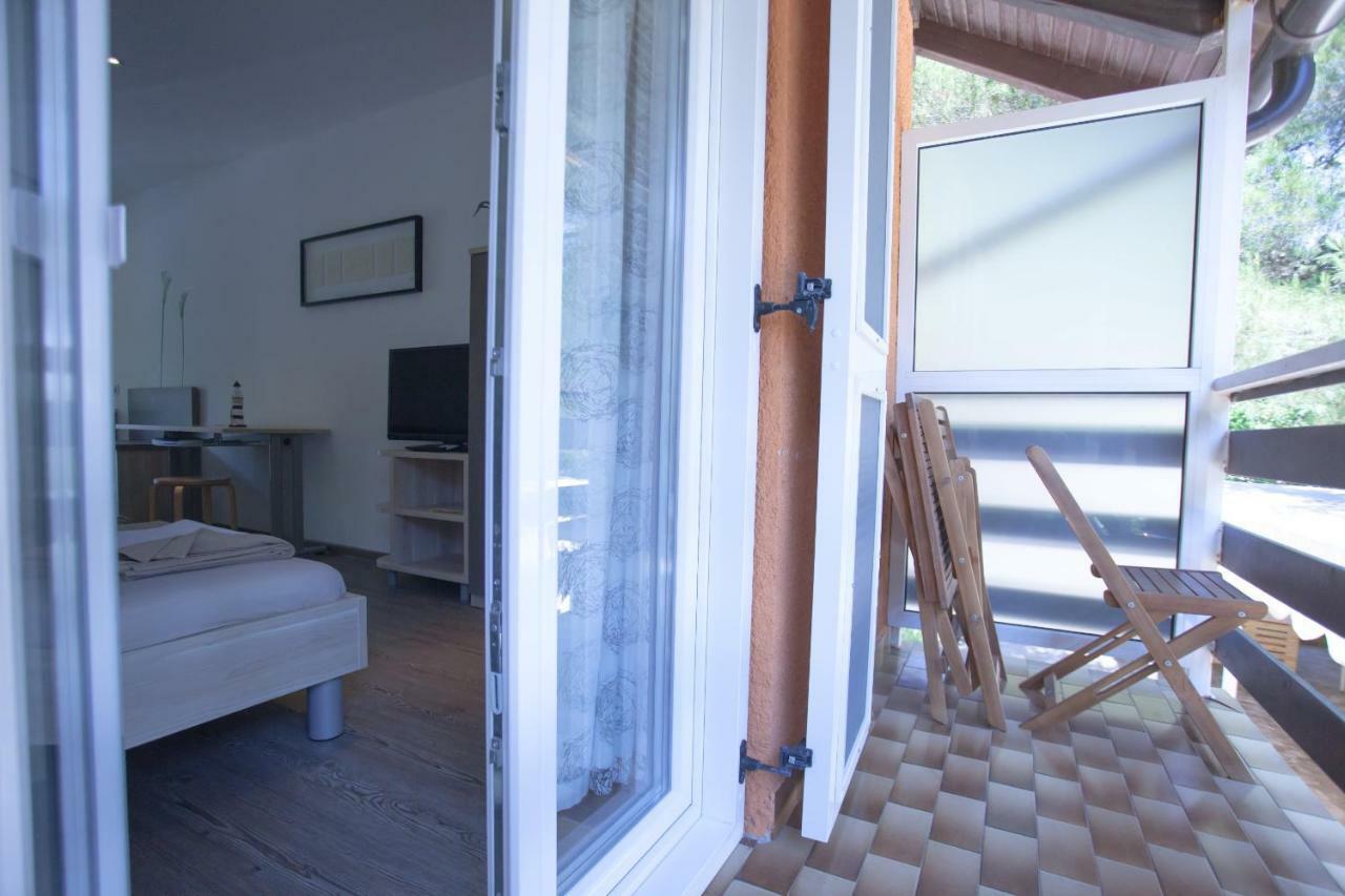 Studio Apartment - Seaview เปรมันตูรา ภายนอก รูปภาพ